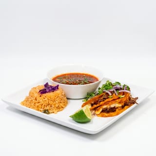 Lunch Quesabirria